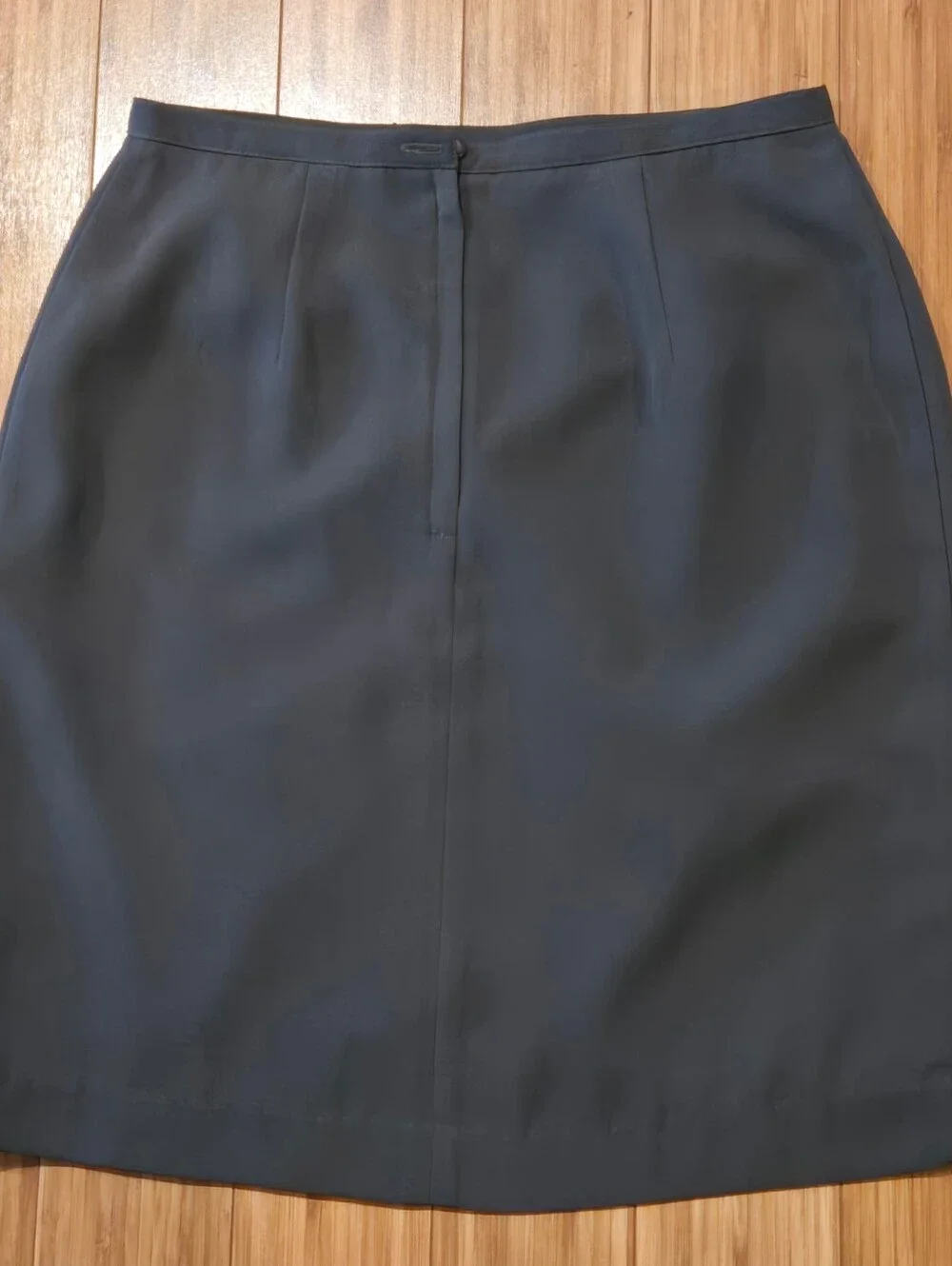 Dressbarn Green Tailored Pencil Skirt